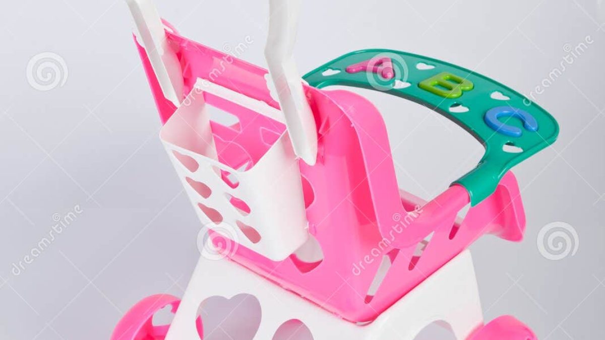  Nenuco - Sillita de metal, carrito de paseo de juguete de color  rosa y azul metálica, plegable para llevar a tu bebé Nenuco de paseo y  jugar con los muñecos, a